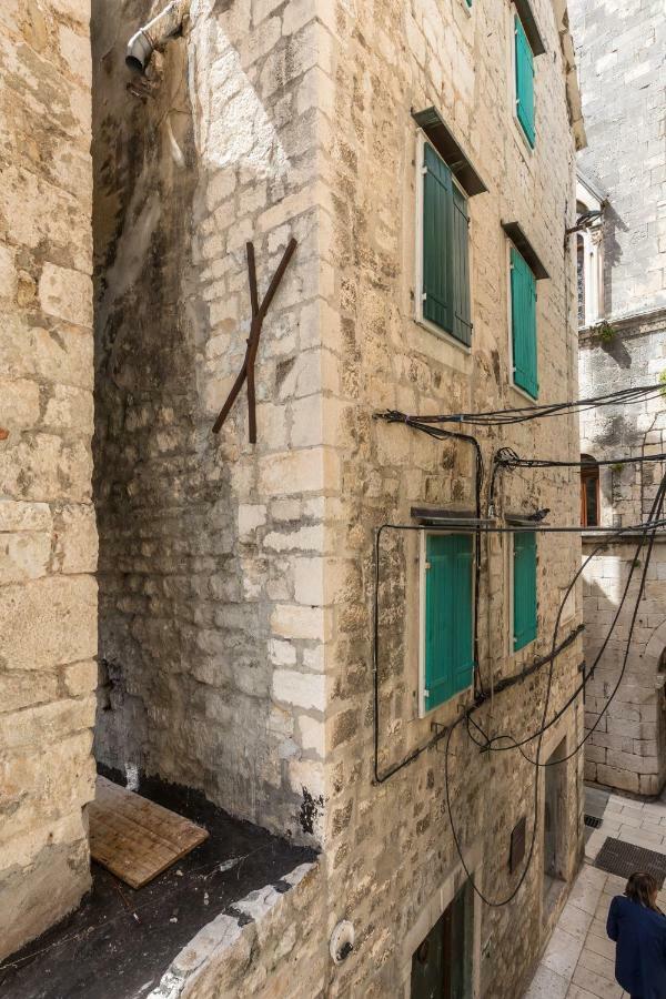 Golden Gate Luxury Rooms - Unique Unesco Location Split Exterior photo